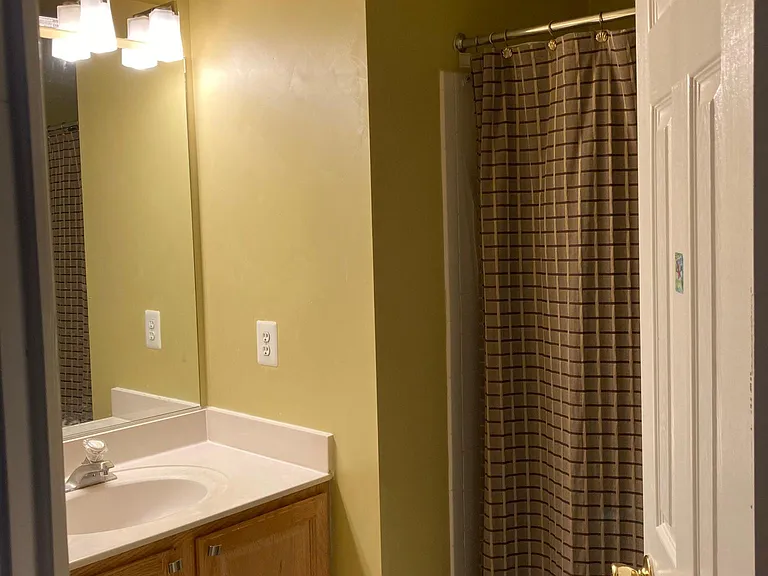 305 Flannery Ln — Photo 10
