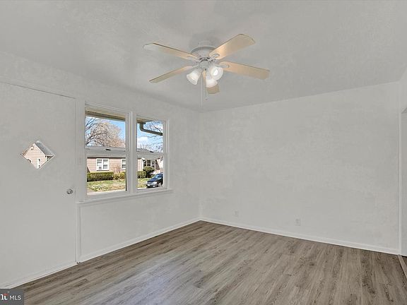 2nd image of 78 Swan St