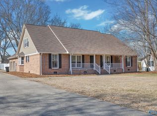 5638 Pawnee Cir, Guntersville, AL 35976