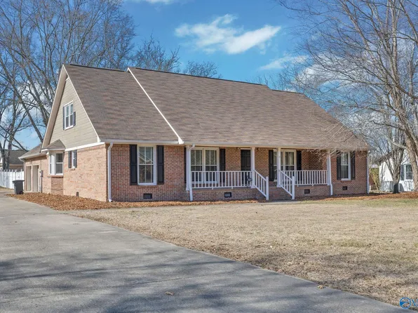 5638 Pawnee Cir, Guntersville, AL 35976