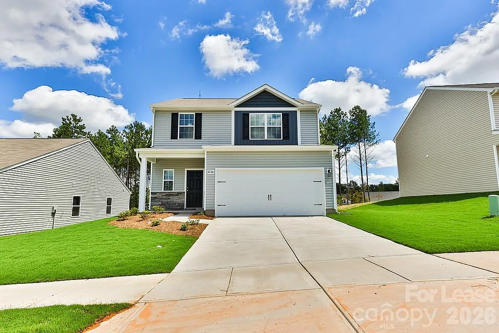 3 bed, 2.5 bath, 1856 sqft, $1,995 — Photo 1