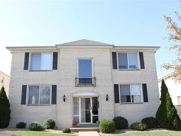 10010 Chardin Way APT 1, Saint Louis, MO 63128