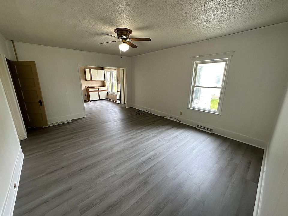 3042 S Custer Rd APT 1, Monroe, MI 48161 Zillow