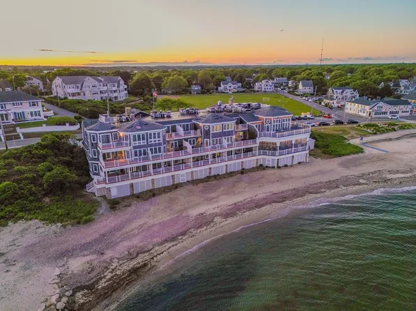 286 Grand Ave #3, Falmouth, MA 02540