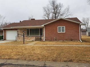 315 N Ash St, Centerville, MO 63633