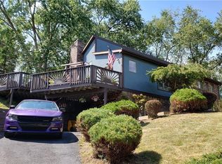 750 Meadow Rd, North Huntingdon, PA 15642