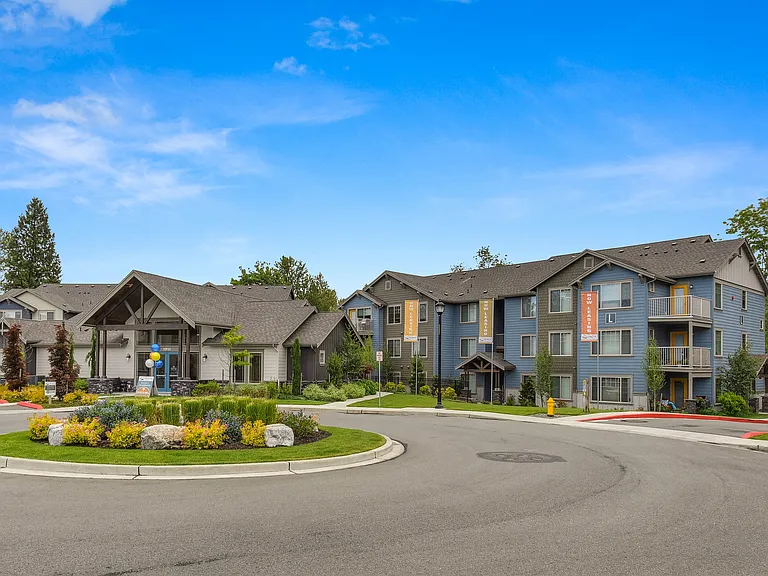 Avaya Trails Apartments — Photo 39