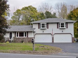 482 Church Rd, Albany, NY 12203