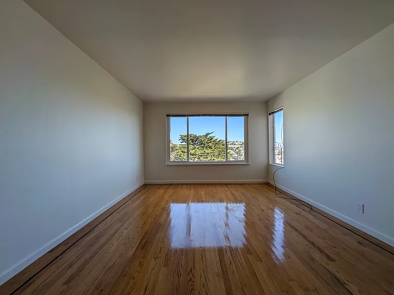 4150 Cesar Chavez St #1 — Photo 8