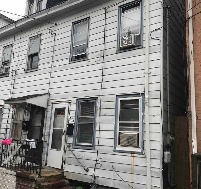 2nd image of 134 Turpin St