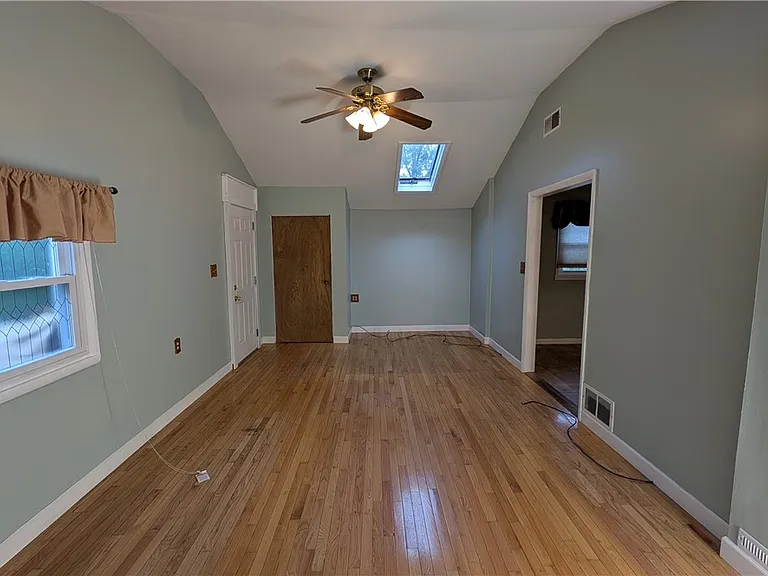 15 Wexford Rd — Photo 10