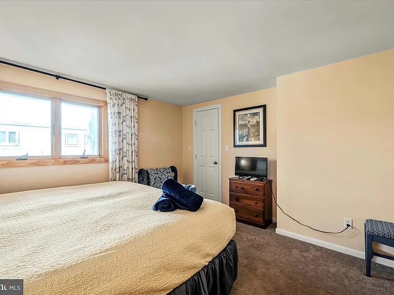 31 Middle Village Way — Photo 31