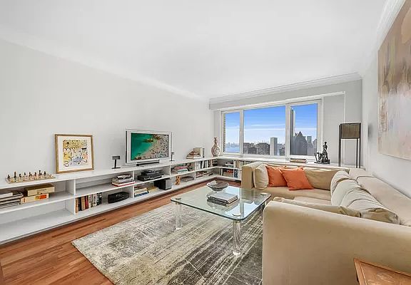 4th image of 303 E 57th St APT 40G