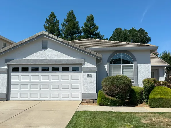 9017 Bungalow Way, Elk Grove, CA 95758