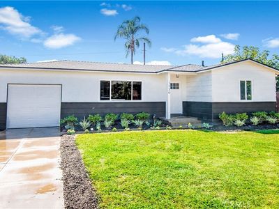 1130 W Saint Andrew Pl, Santa Ana, CA, 92707