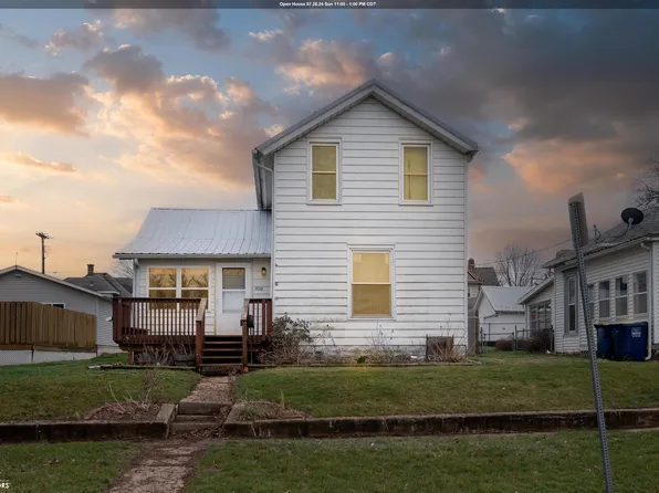 308 W 5th St, Vinton, IA 52349