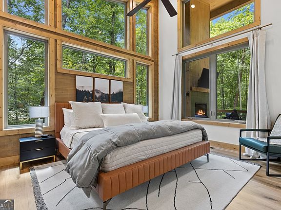 5th image of 122 Cohutta Overlook