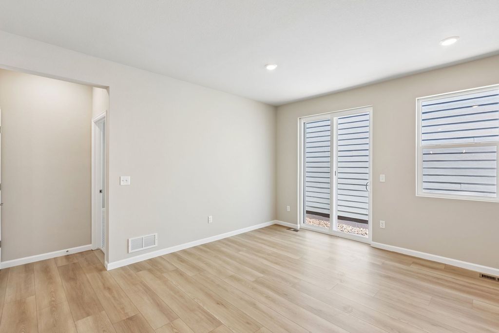 2449 Violet Cress Ln