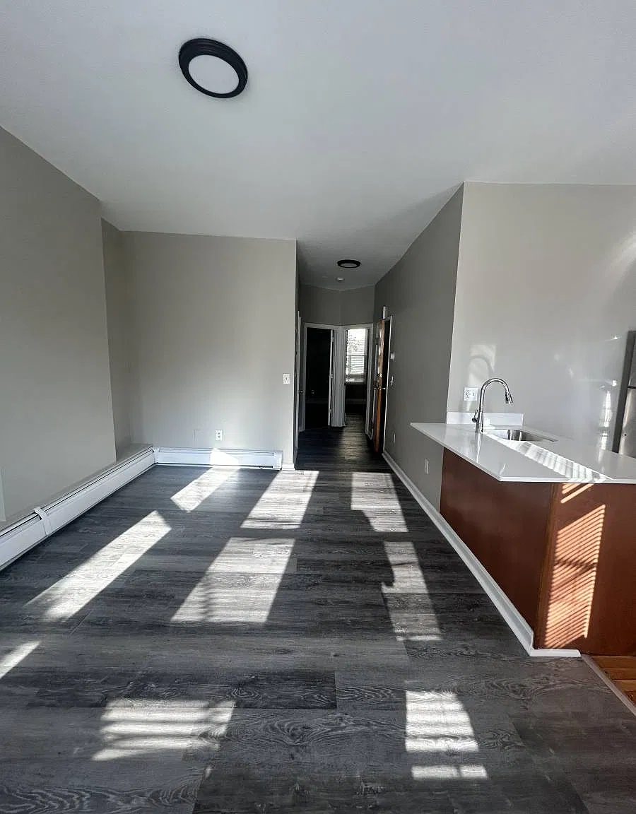 181 Washington Ave — Photo 3