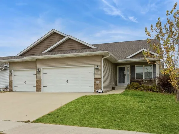 1360 Hancock St, North Liberty, IA 52317