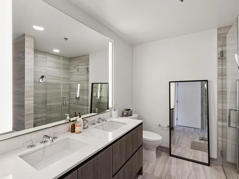 201 Folsom St #40A-L — Photo 22