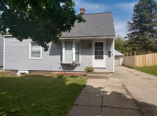 2100 Michael Ave SW, Wyoming, MI 49509