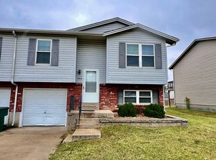 110A Del Oro Dr, Saint Peters, MO 63376