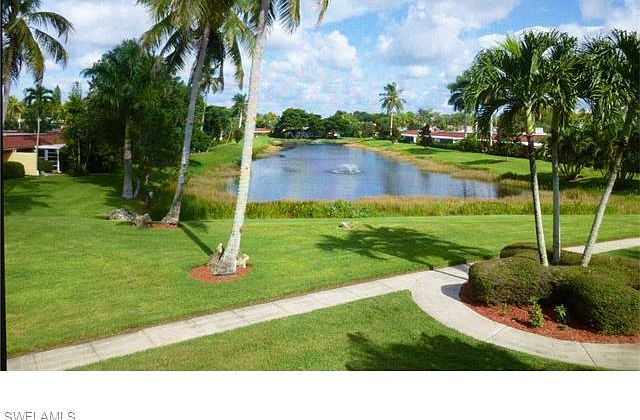 1st image of 185 Palm Dr APT L