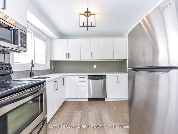 5th image of 4 Hardcastle Ct