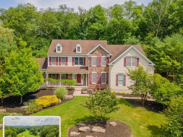 262 Rising Meadow Way, East Stroudsburg, PA 18302