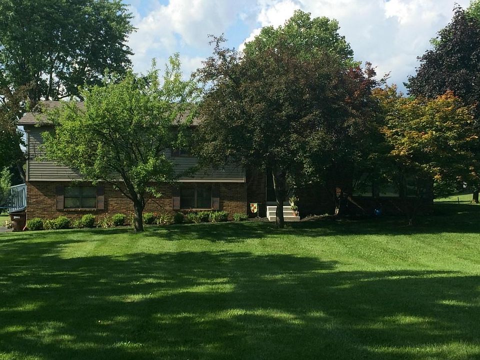 2nd image of 7716 E Bowling Green Ln NW