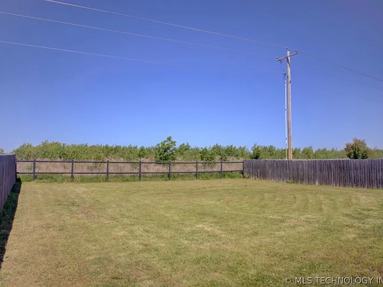 7012 S Elder Ave — Photo 46