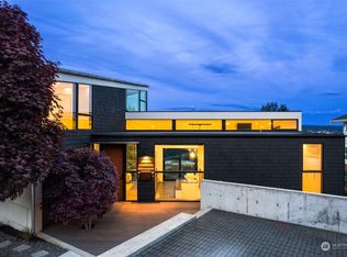 7216 57th Ave NE, Seattle, WA 98115