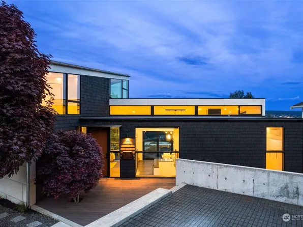 7216 57th Avenue NE, Seattle, WA 98115