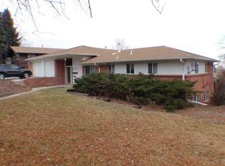 1096 S Foothill Dr, Lakewood, CO 80228