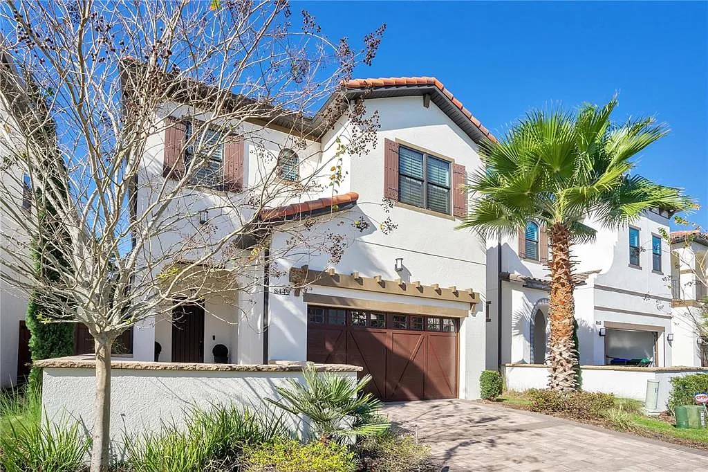 3 bed, 3.5 bath, 3226 sqft, $7,000 — Photo 1