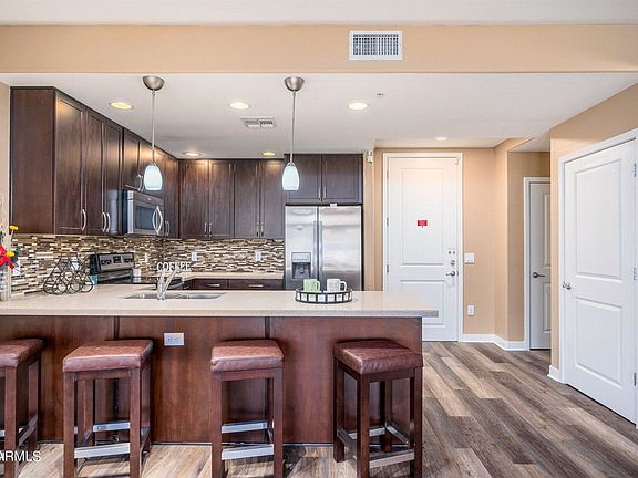 3rd image of 5450 E Deer Valley Dr Unit 4189