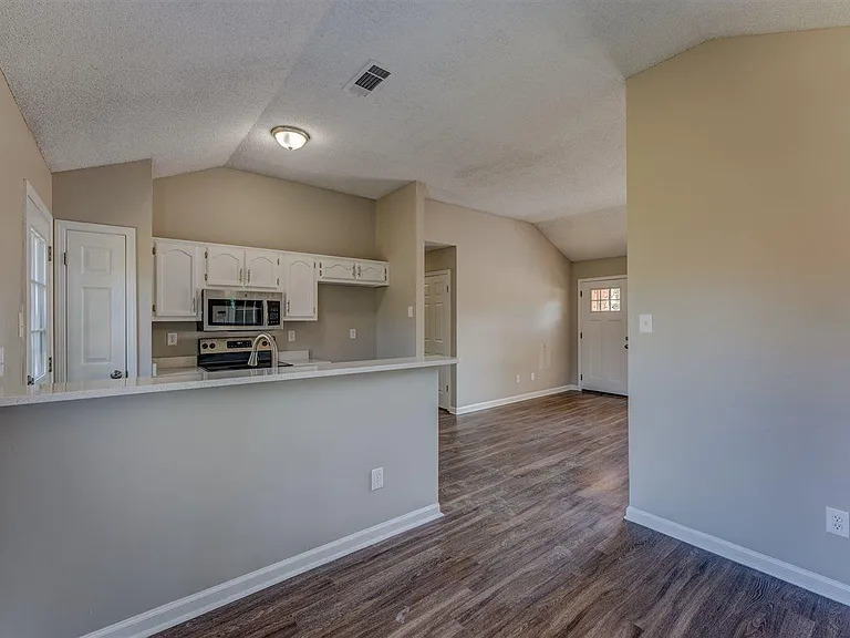 5540 Angelace Dr S — Photo 4
