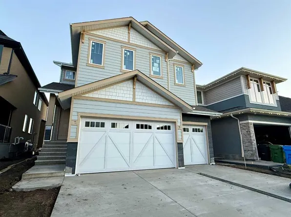 179 N Marina Grv SE, Calgary, AB T3M 3S9