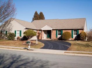 138 Bent Tree Dr, Lancaster, PA 17603
