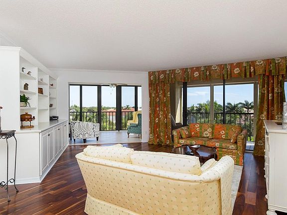 4th image of 1821 Mooringline Dr Penthouse F