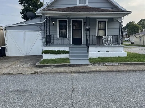 1426 40th St, Parkersburg, WV 26104