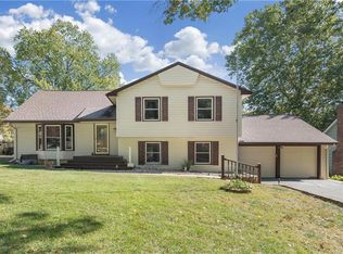 11209 Walnut St, Kansas City, MO 64114