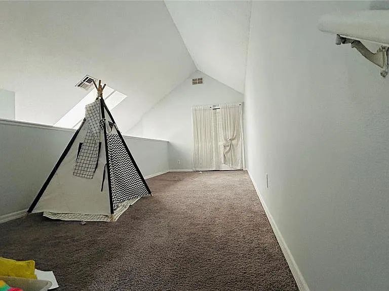 6010 Westgate Dr #303 — Photo 22