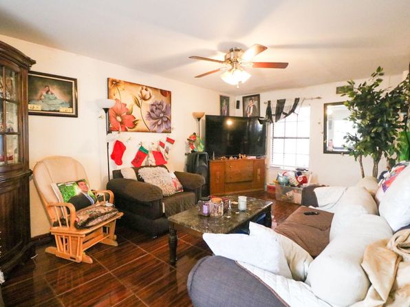 laredo-texas-49632448 picture