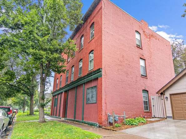 546 Laurel Ave APT 3, Saint Paul, MN 55102
