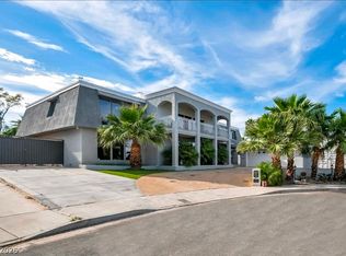 1400 Maria Elena Dr, Las Vegas, NV 89104
