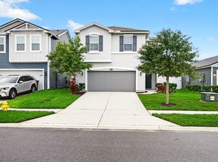 411 Narrowleaf Dr, Saint Johns, FL 32259