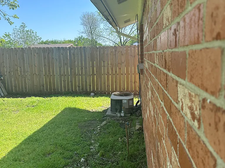 907 Broadway Ave #23 — Photo 9