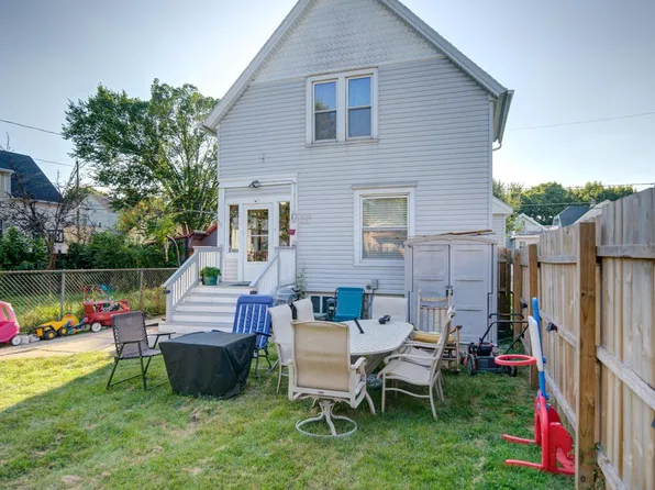 1731 S 60th St, West Allis, WI 53214